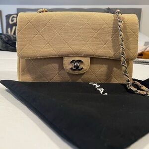 ♥️SOLD♥️🫶🏼Chanel Single Flap Beige Shoulder Bag
